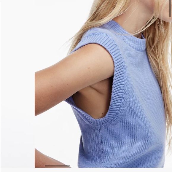 Aritzia Wilfred top - Picture 3 of 3